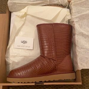 Classic short Ugg boots with crocodile embossed leather. New in box.